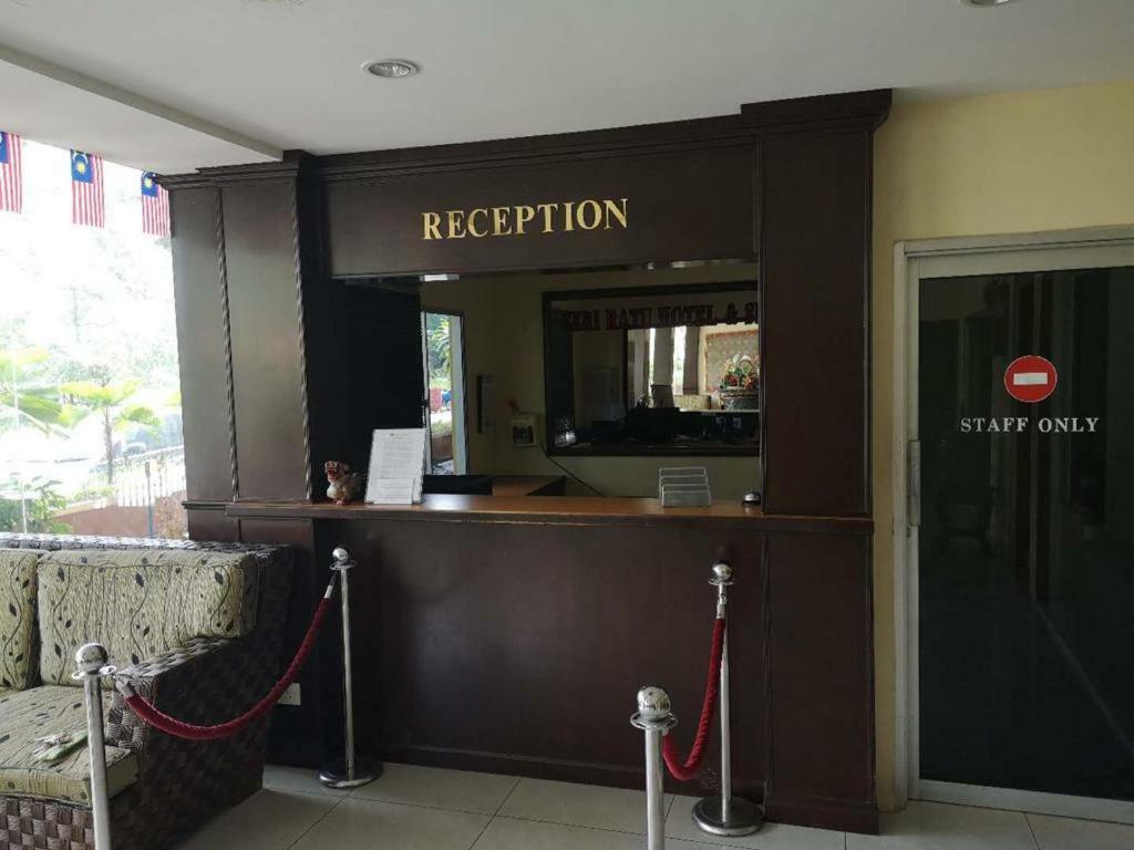 بورت ديكسون Seri Ratu Hotel & Spa المظهر الخارجي الصورة